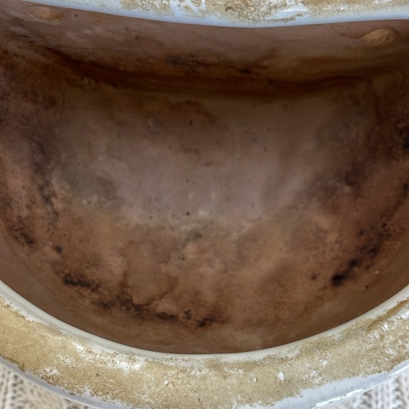 Glazed ceramic wall planter. Cute design. Boho. White see pics for dimensions - Picture 9 of 9